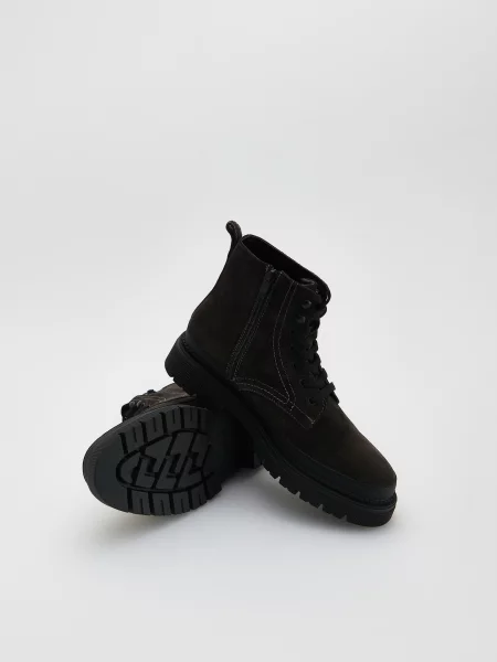 Замшевые ботинки Reserved серые