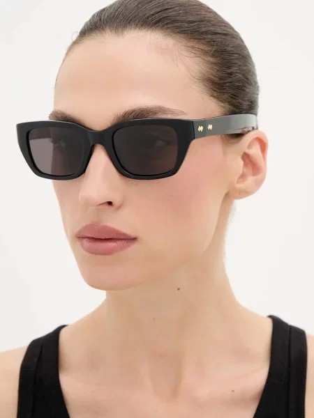 Bottega Veneta napszemüveg fekete