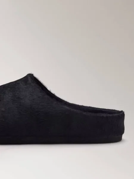 Filcowe chodaki Kobieta 38 MANGO czarny