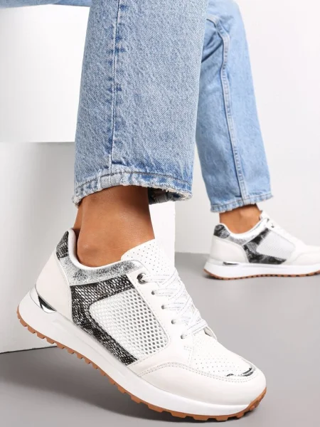 Płaskie Sneakersy Przed Kostkę z Ozdobną Cholewką Tritari białe