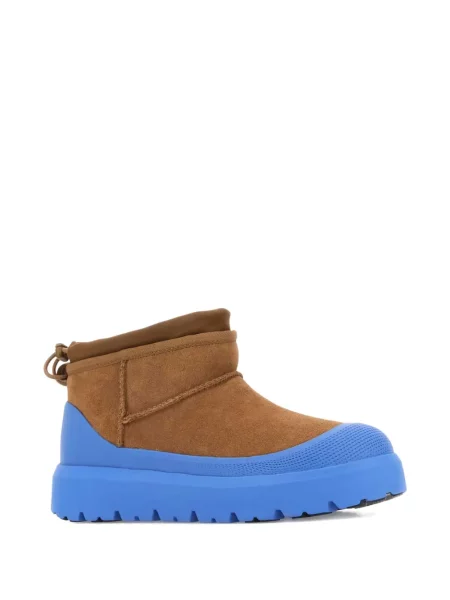 Cizme scurte Ugg din piele de căprioară maro