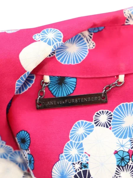 Płaszcz Diane Von Furstenberg Vintage w kwiatki z nadrukiem retro czerwony