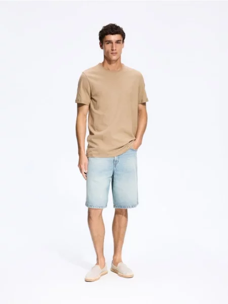 Reserved Tricou regular fit uni bej
