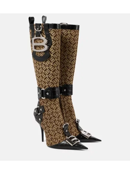 Cizme Balenciaga din piele bej