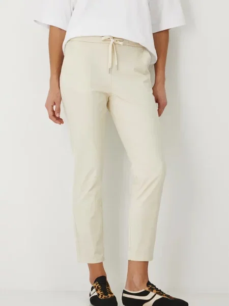 Панталон Medicine с кройка тип чино със стандартна талия черно