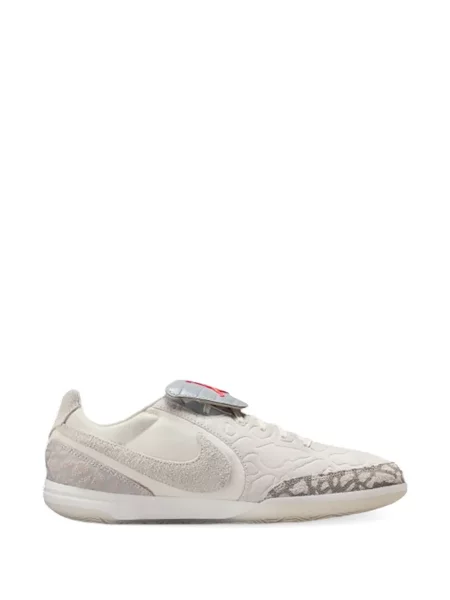 Sneakerși Nike Tiempo