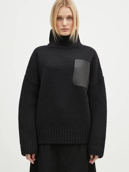 Golf Jw Anderson z wysokim kołnierzem wełniany z naszywanymi kieszeniami czarny