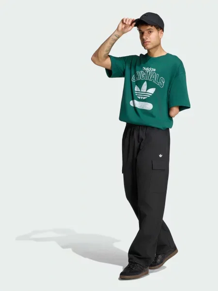 Футболка Adidas зеленая
