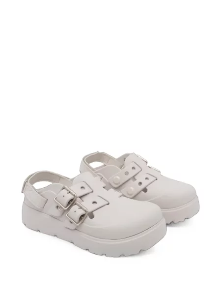 Papuci tip mules Crocs cu cataramă alb