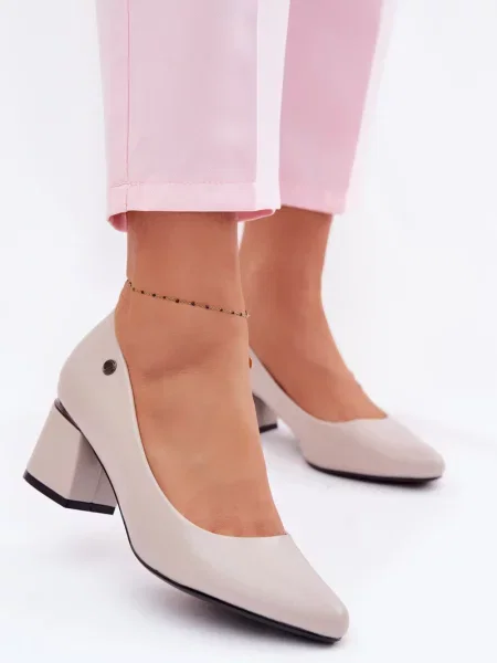 Полуотворени обувки Vinceza с плосък ток сиво