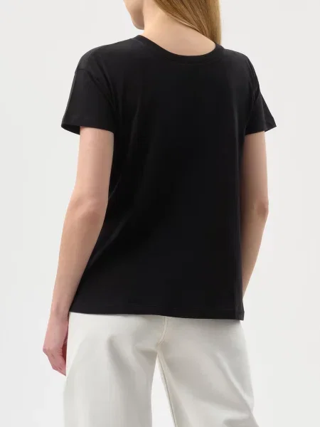 Футболка Armani Exchange черная
