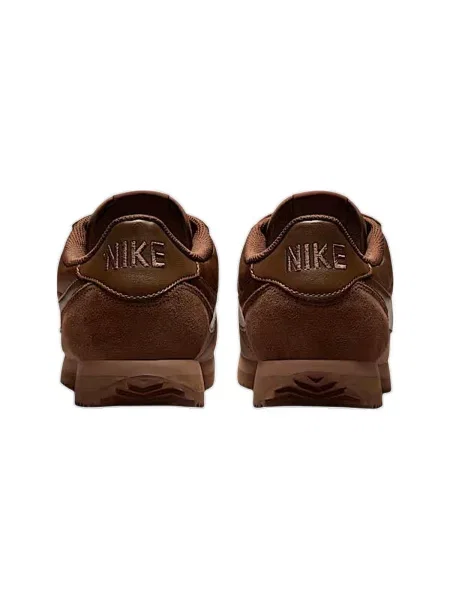 Sneakerși Nike Sportswear maro