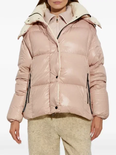 Geacă cu puf Moncler cu glugă roz