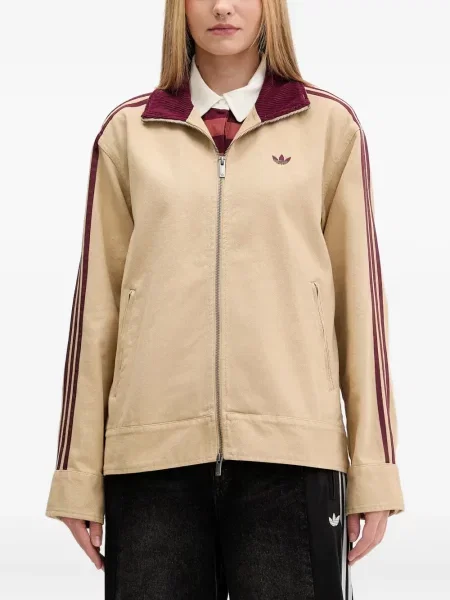 Pruhované kalhoty Adidas s výšivkou na platformě černé