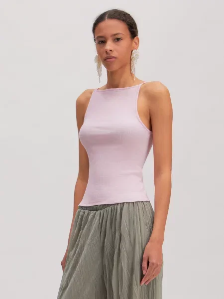 EDITED Top Leilani roz