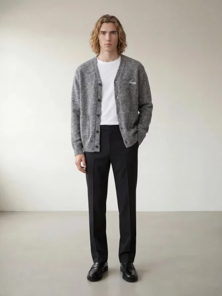 ARMIE Pletena jopa The Kyle Knit Cardigan svetlo siva