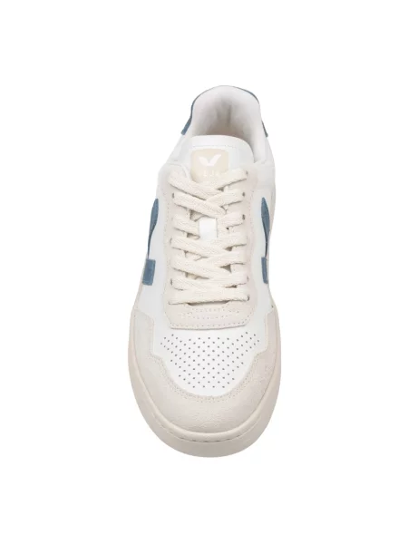 Sneakersy Veja zamszowe z okrągłym noskiem wiązane białe