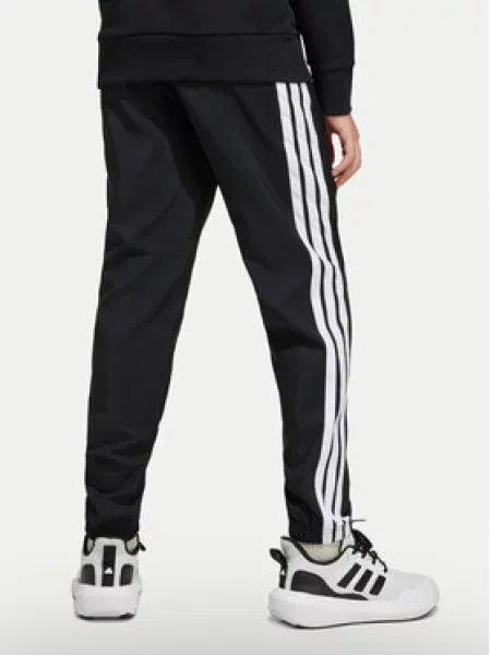 Teplákové kalhoty adidas černé