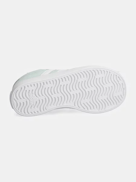 Детские кроссовки Adidas