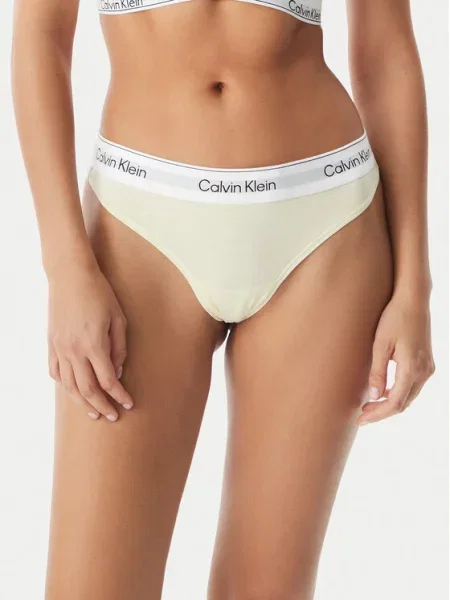 Calvin Klein Underwear Stringi Kremowy