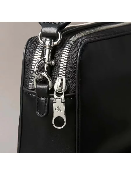 Calvin Klein Geantă de umăr negru