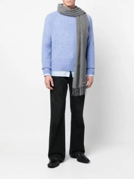 Vilnonis melanžinis šalikas Acne Studios su kutais pilka