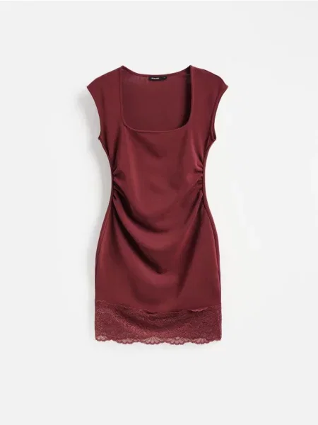 Reserved Rochie mini cu dantelă maro