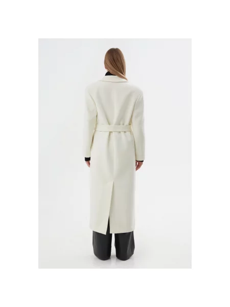 Классическое пальто Estro белое