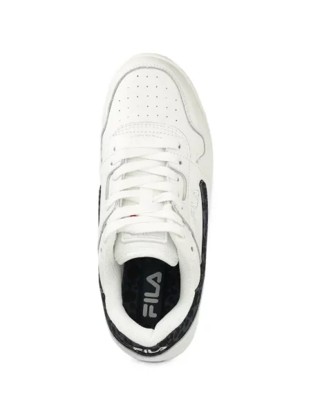 Sneakers Fila με κορδόνια με δαντέλα λευκό