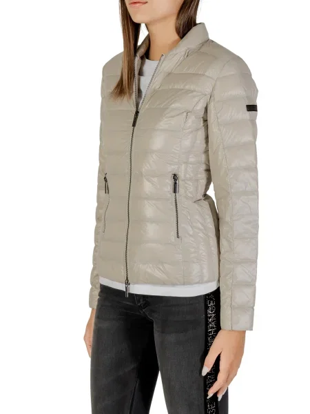 Prehodna jakna Armani Exchange črna