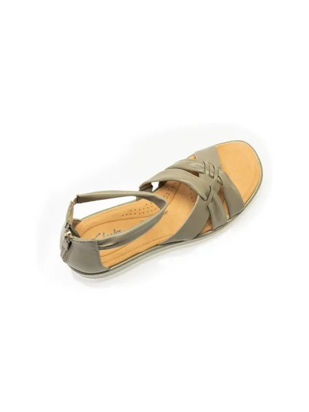 Pantofi Clarks