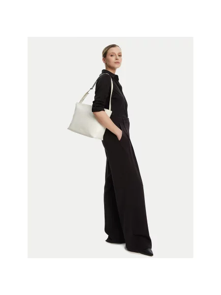 Calvin Klein Táska Embossed Logo Medium Shopper Ekru