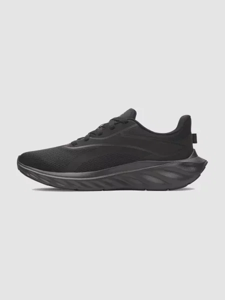 Кроссовки Under Armour черные