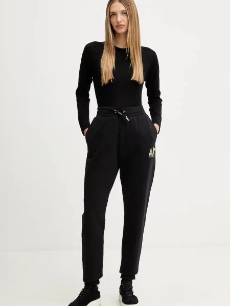 Спортивні штани Armani Exchange з аплікацією чорний