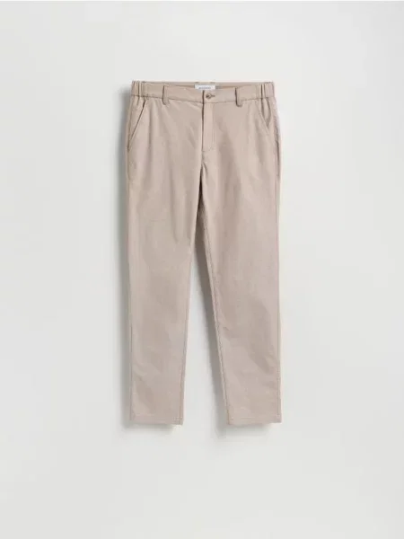 Reserved Pantaloni chino slim fit bej