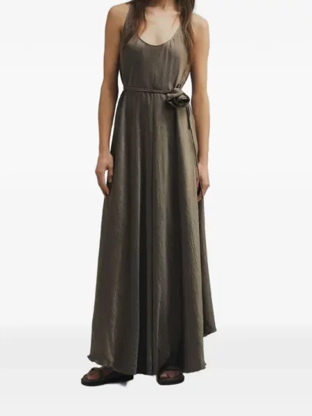 Rochie Marella cu model floral de costum verde