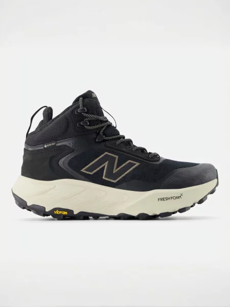Замшевые повседневные кроссовки New Balance черные