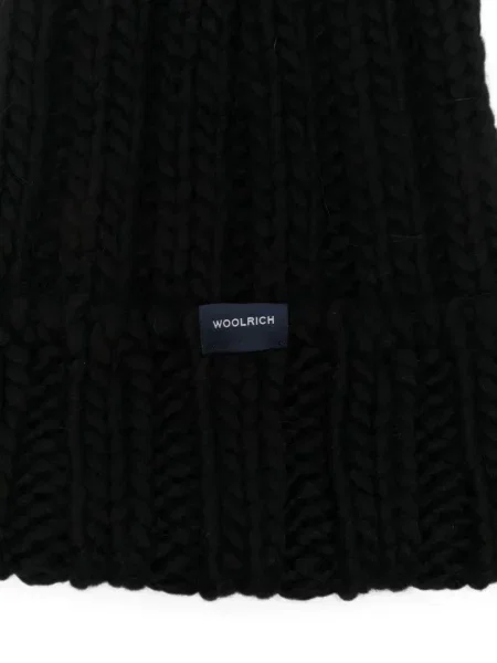 Căciulă Woolrich de lână chunky negru