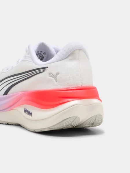 Кроссовки для бега Puma Nitro белые