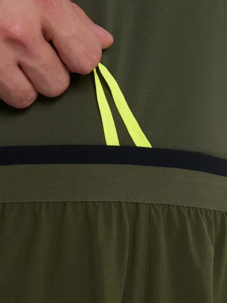 Спортивные шорты Saucony