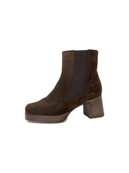 Pantofi Piesanto maro