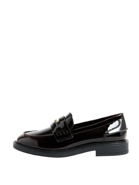 Friends Like These Papuci de casă Penny vin roșu