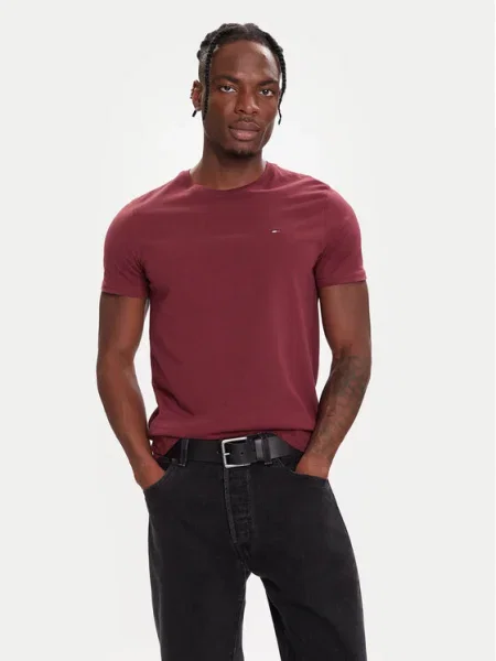 Тениска Tommy Jeans бяло с изчистен дизайн винено червено