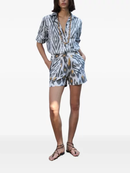 Pantaloni scurți Punicana cu imagine cu model leopard