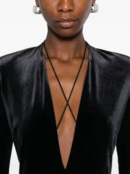 Rochie maxi Amazuìn de catifea cu decolteu în V de costum negru