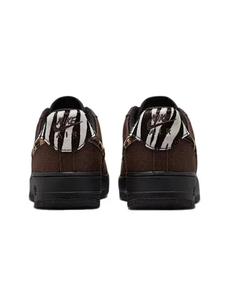 Pantofi Nike cu imprimeu animal print maro