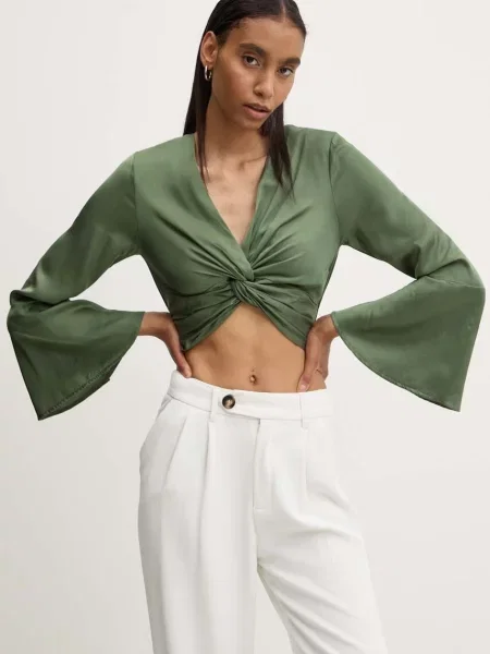 Блуза Answear Lab с изчистен дизайн зелено