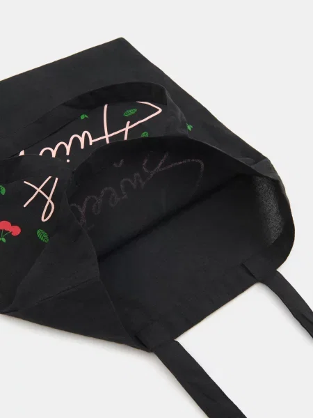 Сумка шоппер Sinsay с надписями черная