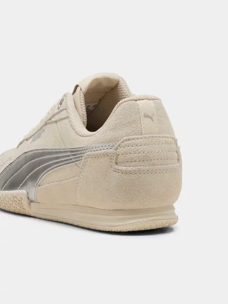 Детские кроссовки Puma белые