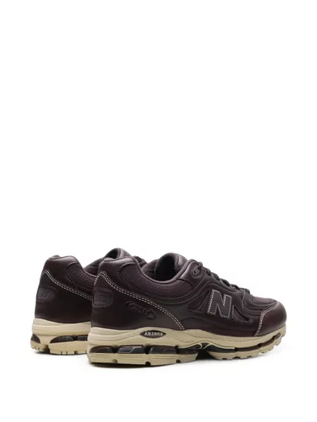 Sneakerși New Balance maro
